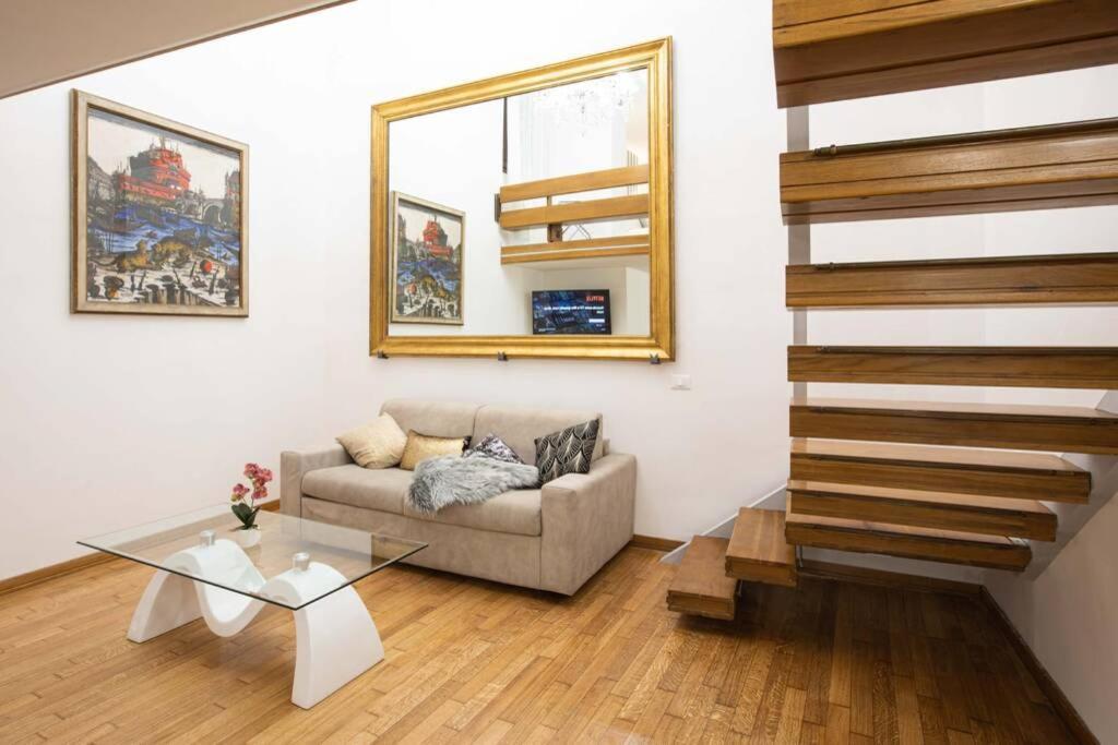 Unforgettable Split Level Jacuzzi Suite Navona - Top Collection روما المظهر الخارجي الصورة