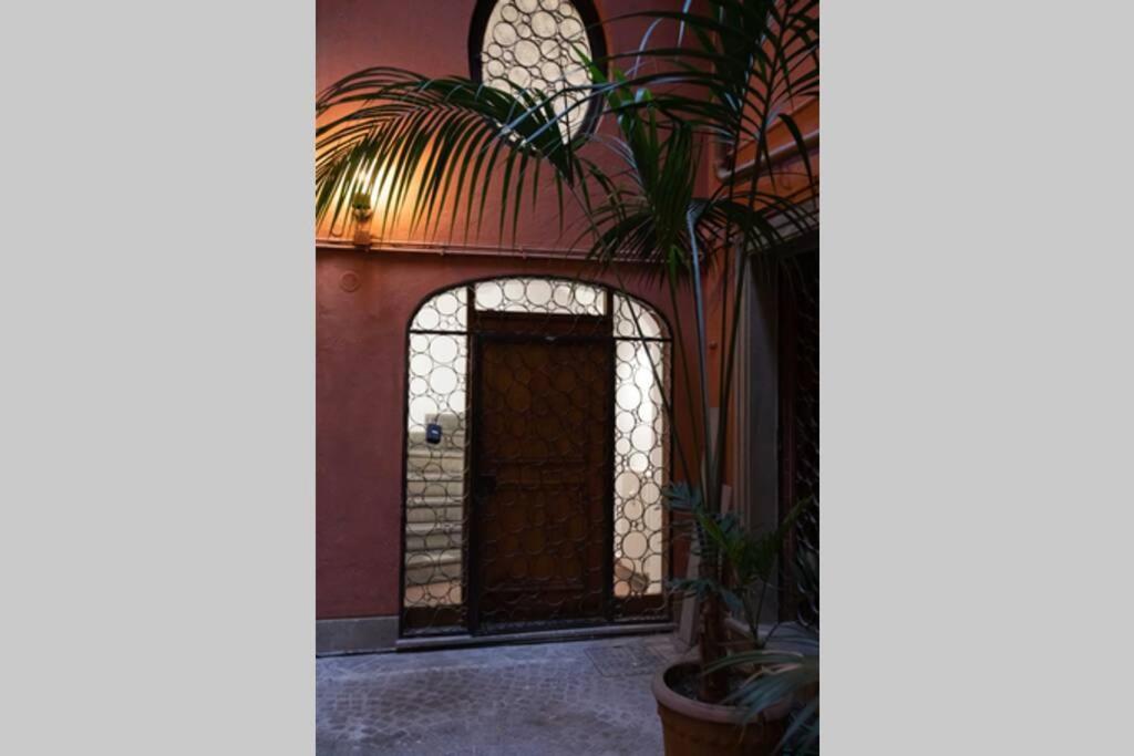 Unforgettable Split Level Jacuzzi Suite Navona - Top Collection روما المظهر الخارجي الصورة